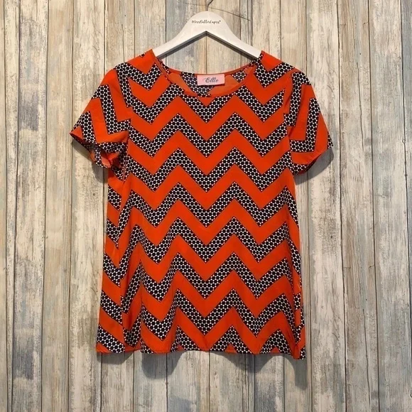 ELLIE Crisscross Back Red printed Blouse | Size small - Picture 2 of 12
